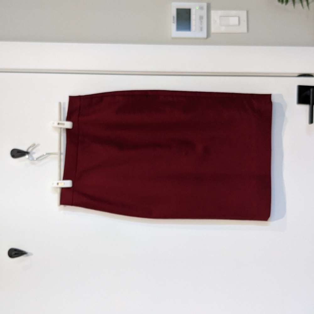 JCrew Va-va-voom below knee pencil skirt size 2